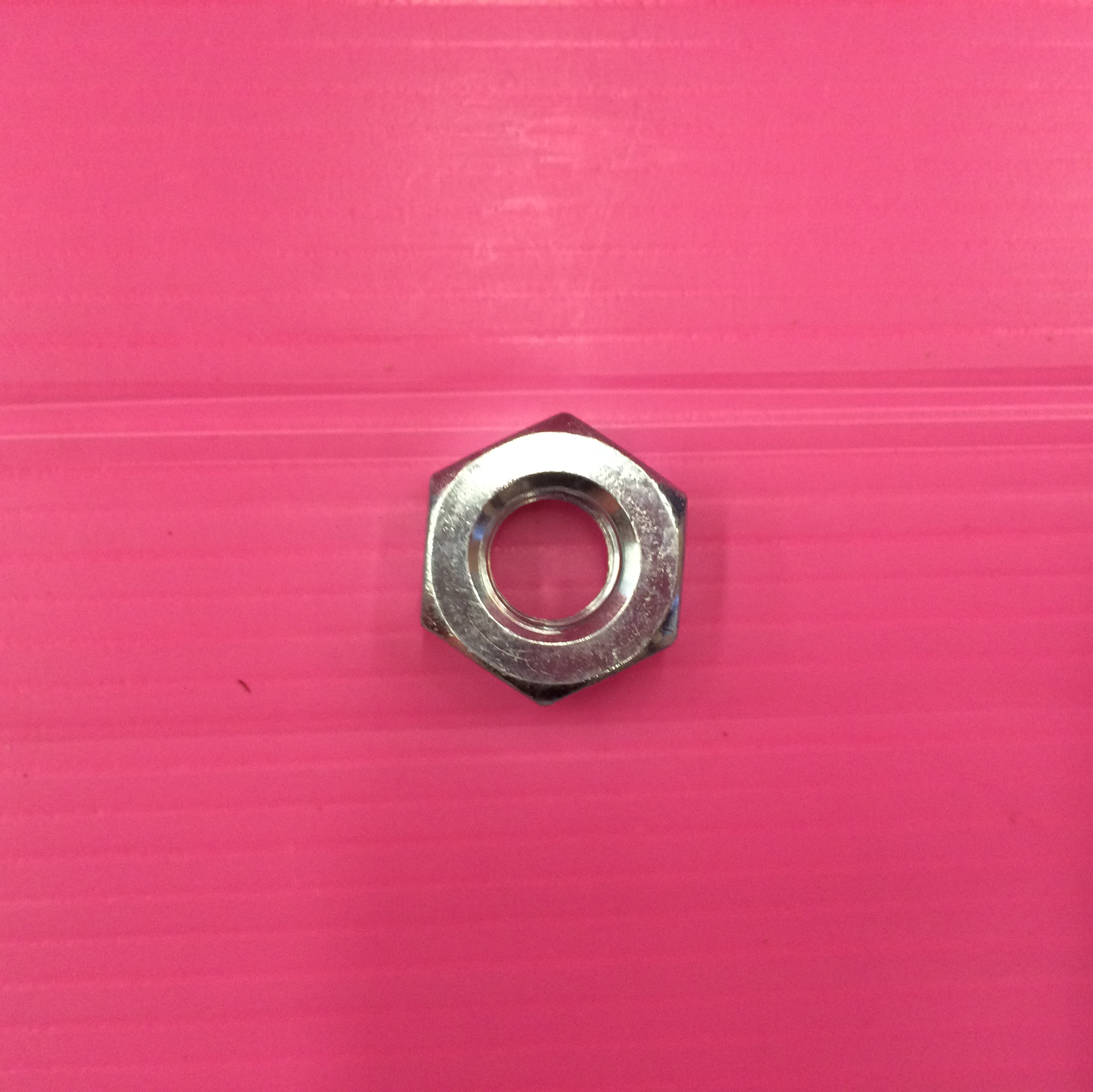 Nut 3/8"